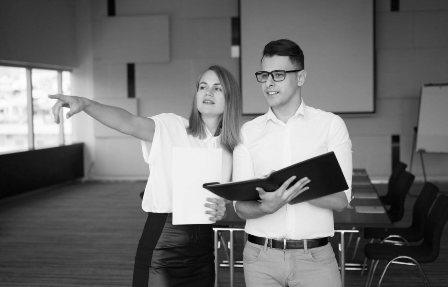 Erfolgreiche Budgetpräsentation im Besprechungsraum